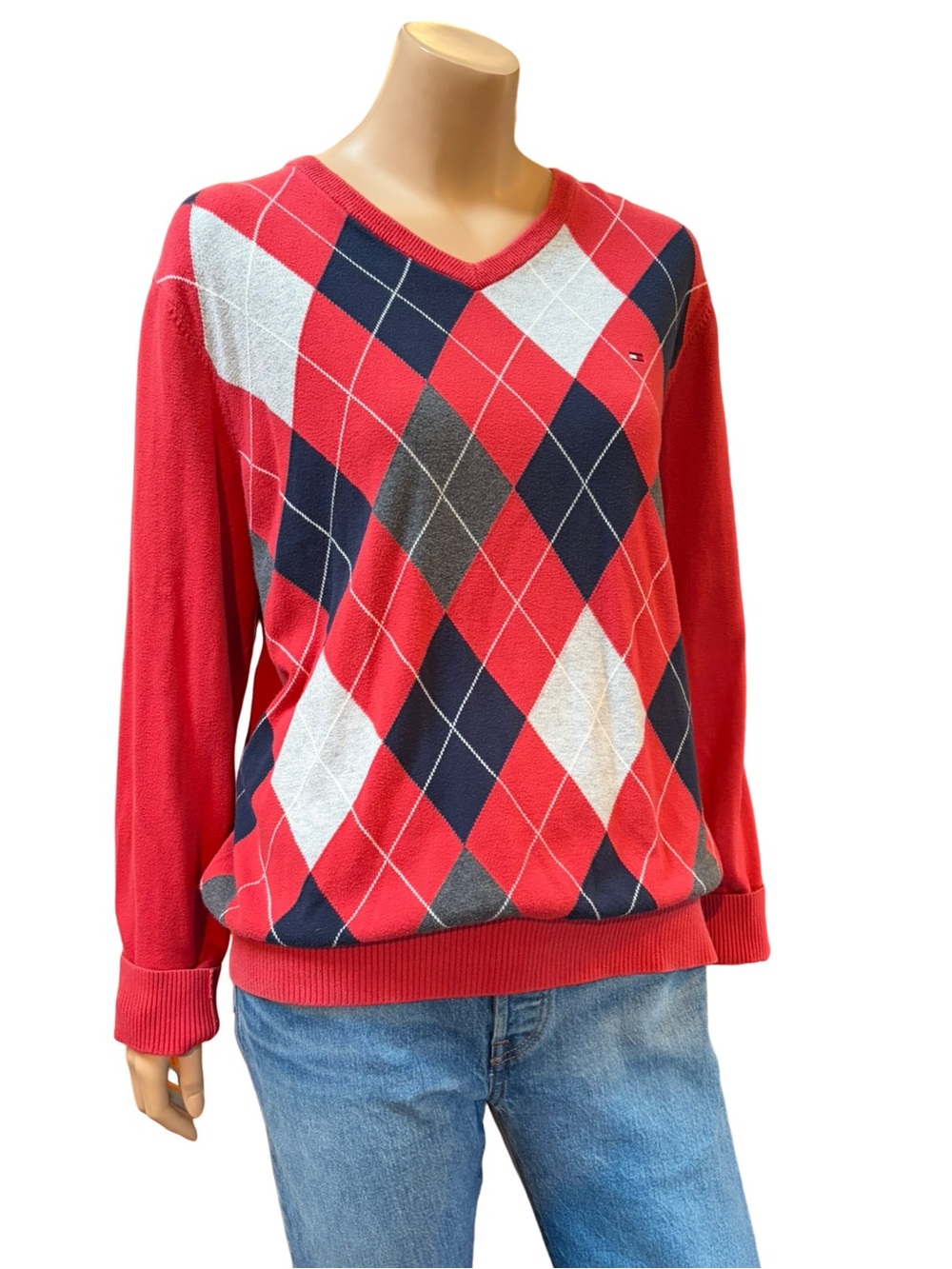 Tommy Hilfiger Red Argyle V-Neck Sweater with Navy & White Diamonds Large EUC